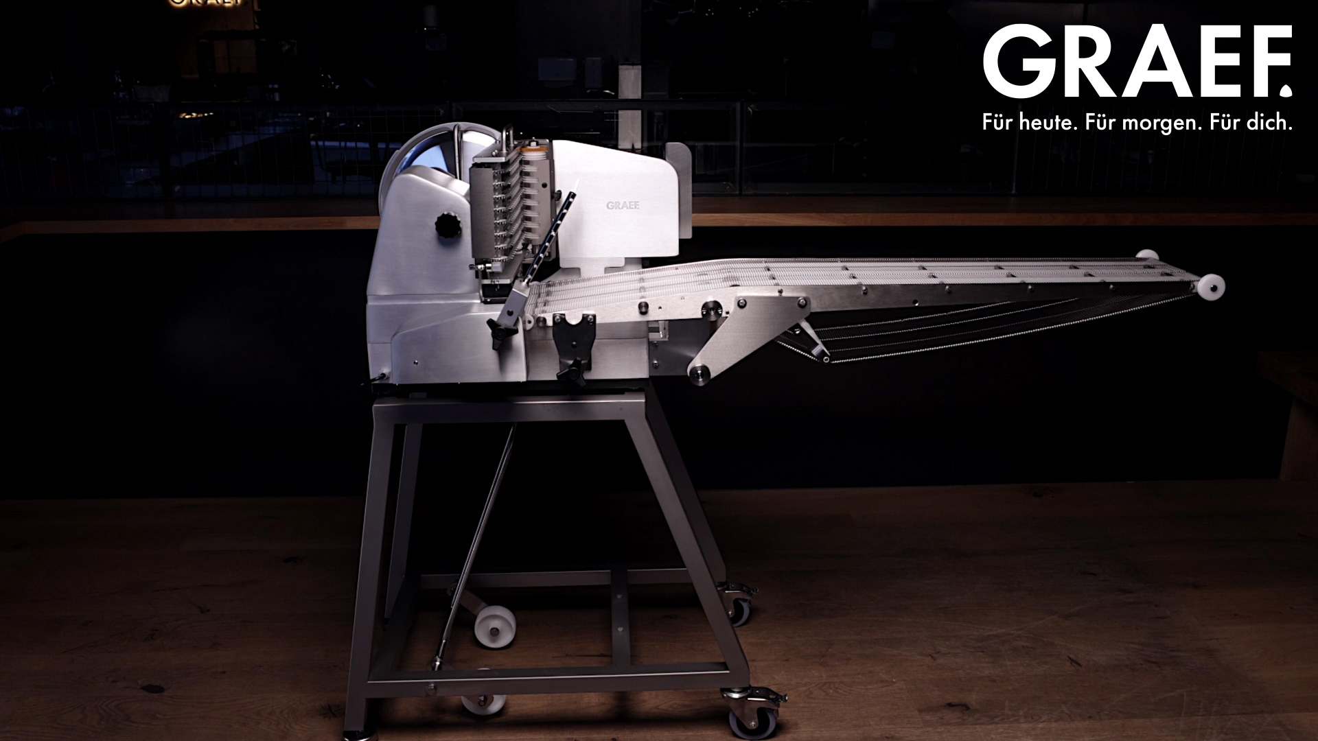 Graef-Schneidemaschine, Edelstahl, professionell, Küche, Lebensmittel, Präzision, modern, Design, Technologie