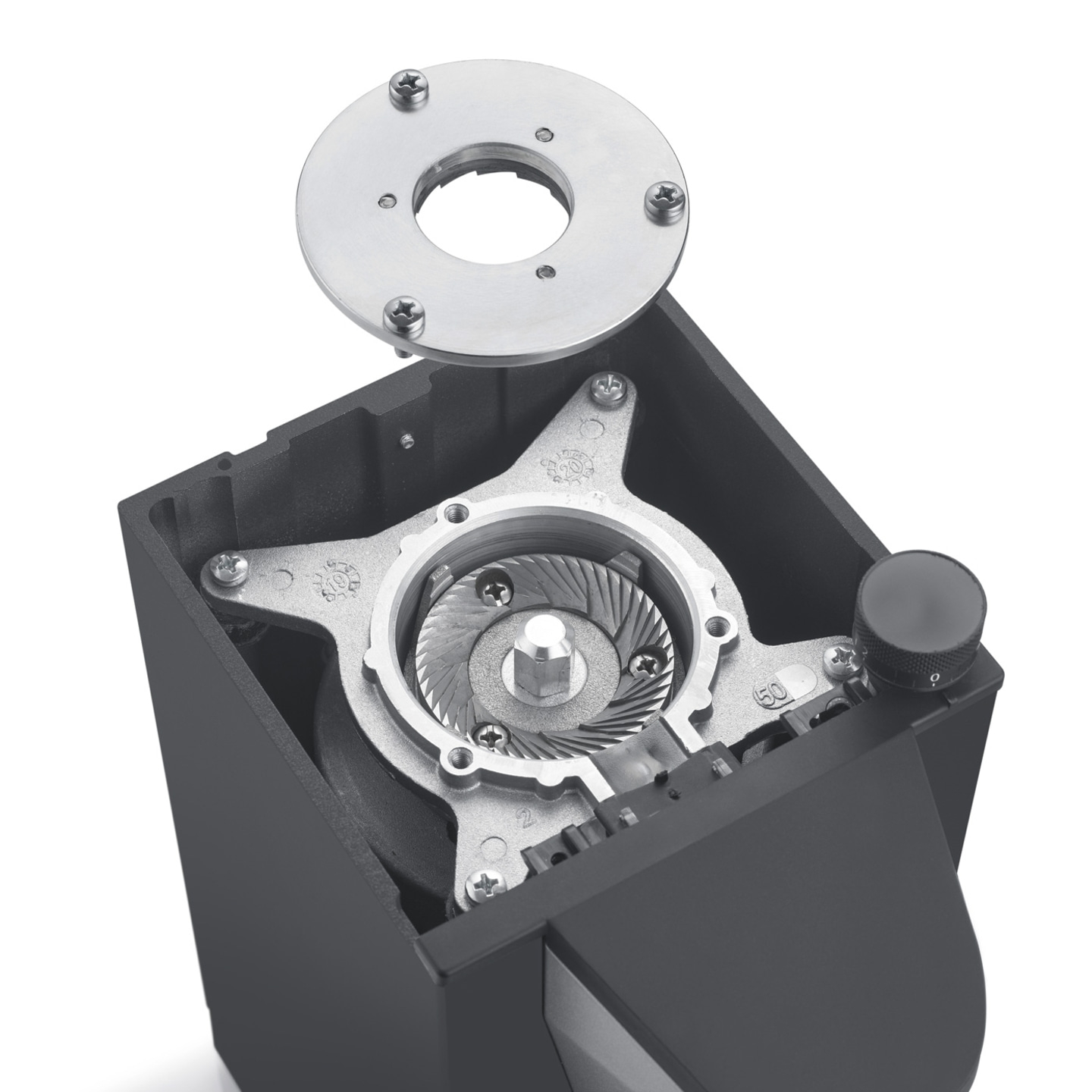 Kaffeemühle, zerlegt, Mahlwerk, Deckel, Schrauben, Detailaufnahme, Innenleben, Technik