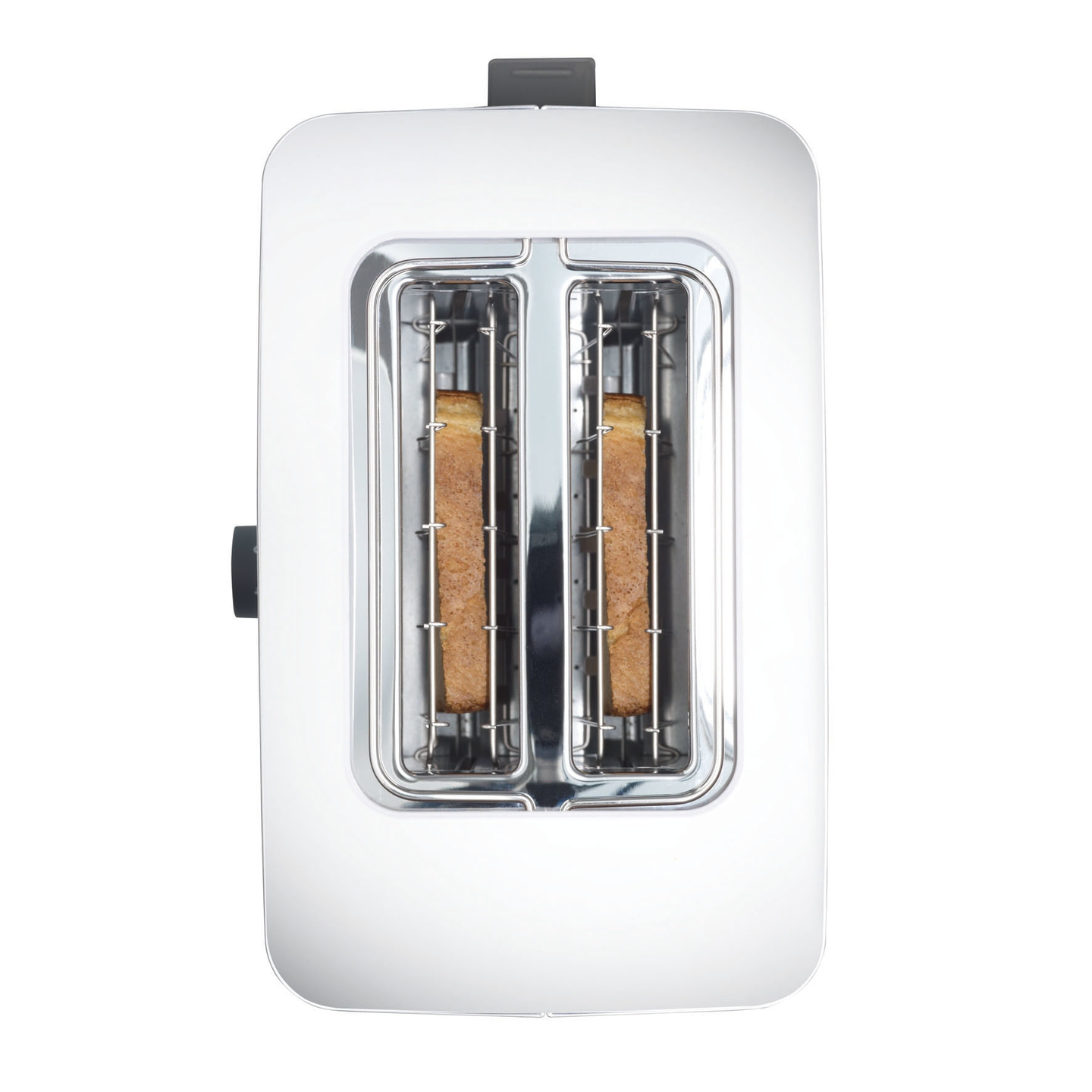 Ein Toaster mit zwei Toastscheiben, die in den Schlitzen stecken, weißes Gehäuse.