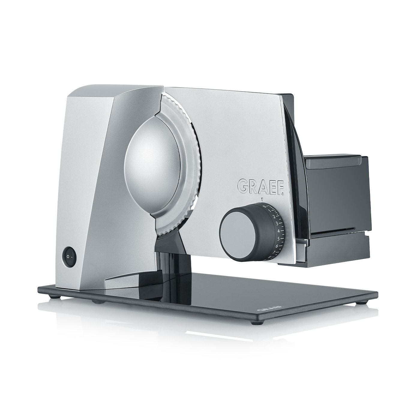 Graef Allesschneider, silberfarben, mit Einstellrad und Schneideblatt, auf Glasplatte