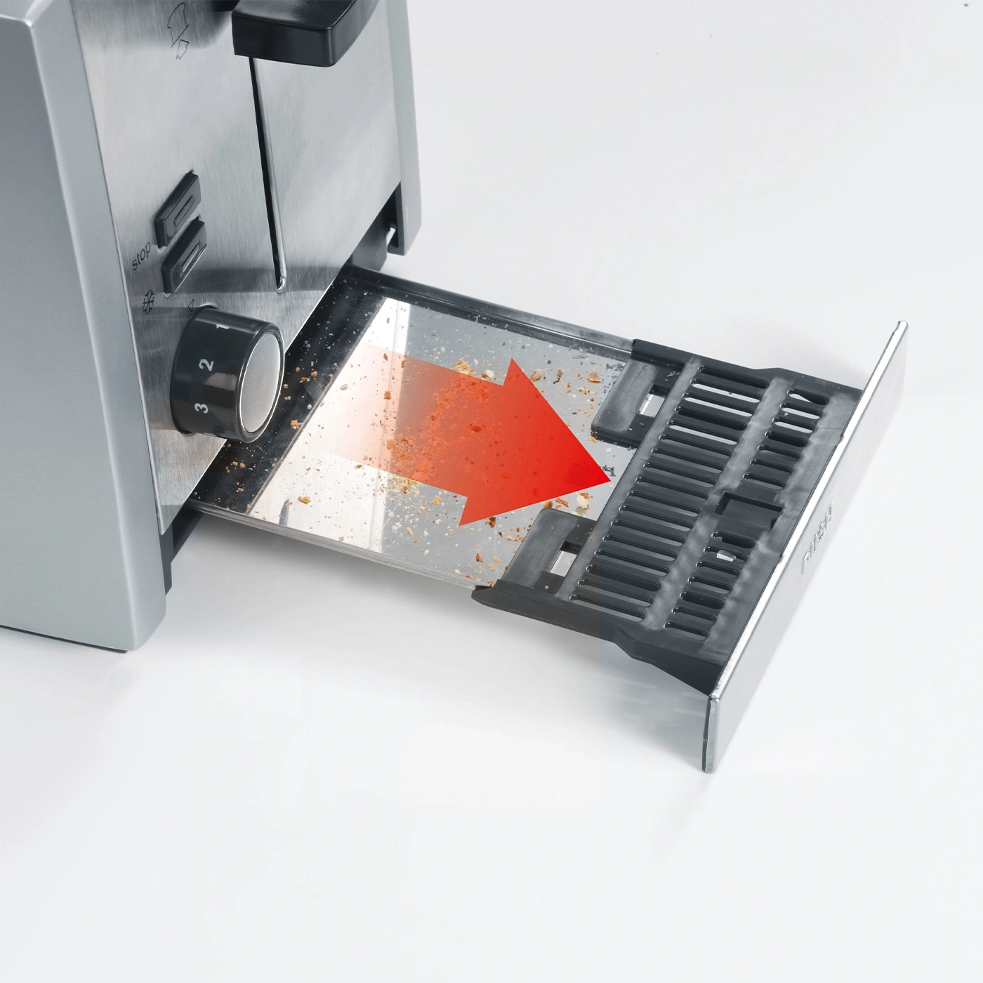Toaster mit herausgezogener Krümelschublade und rotem Pfeil, der die Richtung anzeigt.