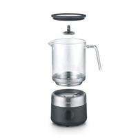 Explodierte Ansicht eines Milchaufschäumers mit Glasbehälter und Deckel