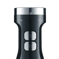 Schwarzer Stabmixer mit Knöpfen und Drehregler für Geschwindigkeitseinstellung.