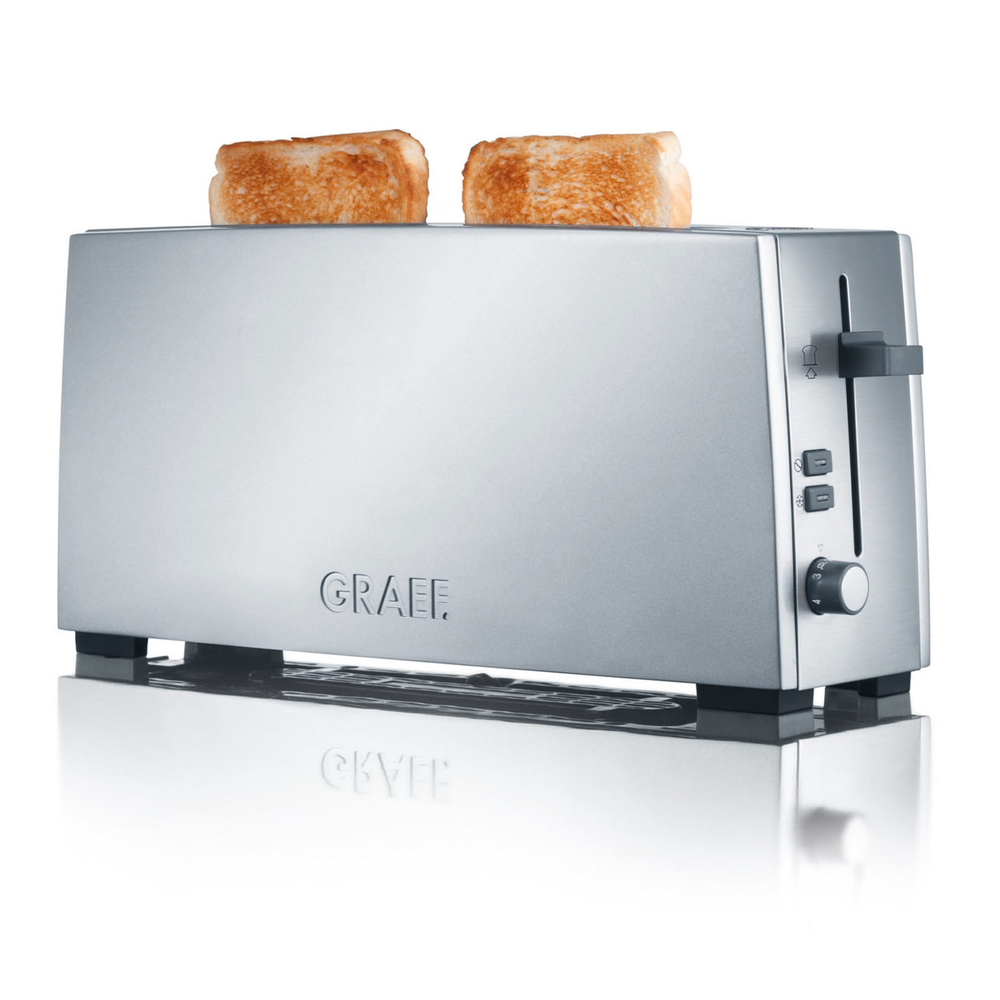 Graef Toaster mit zwei Toastscheiben, silberfarben, auf weißem Hintergrund
