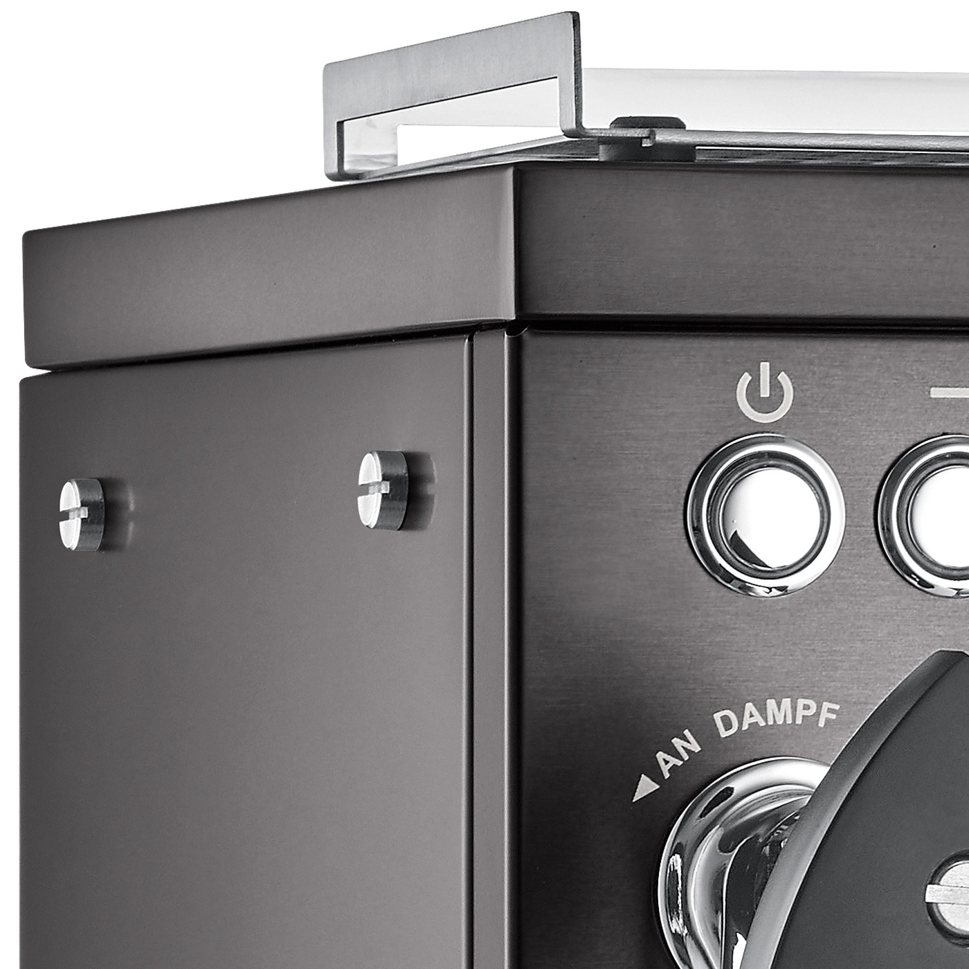 Nahaufnahme einer Kaffeemaschine mit Knöpfen und Dampf-Funktion.