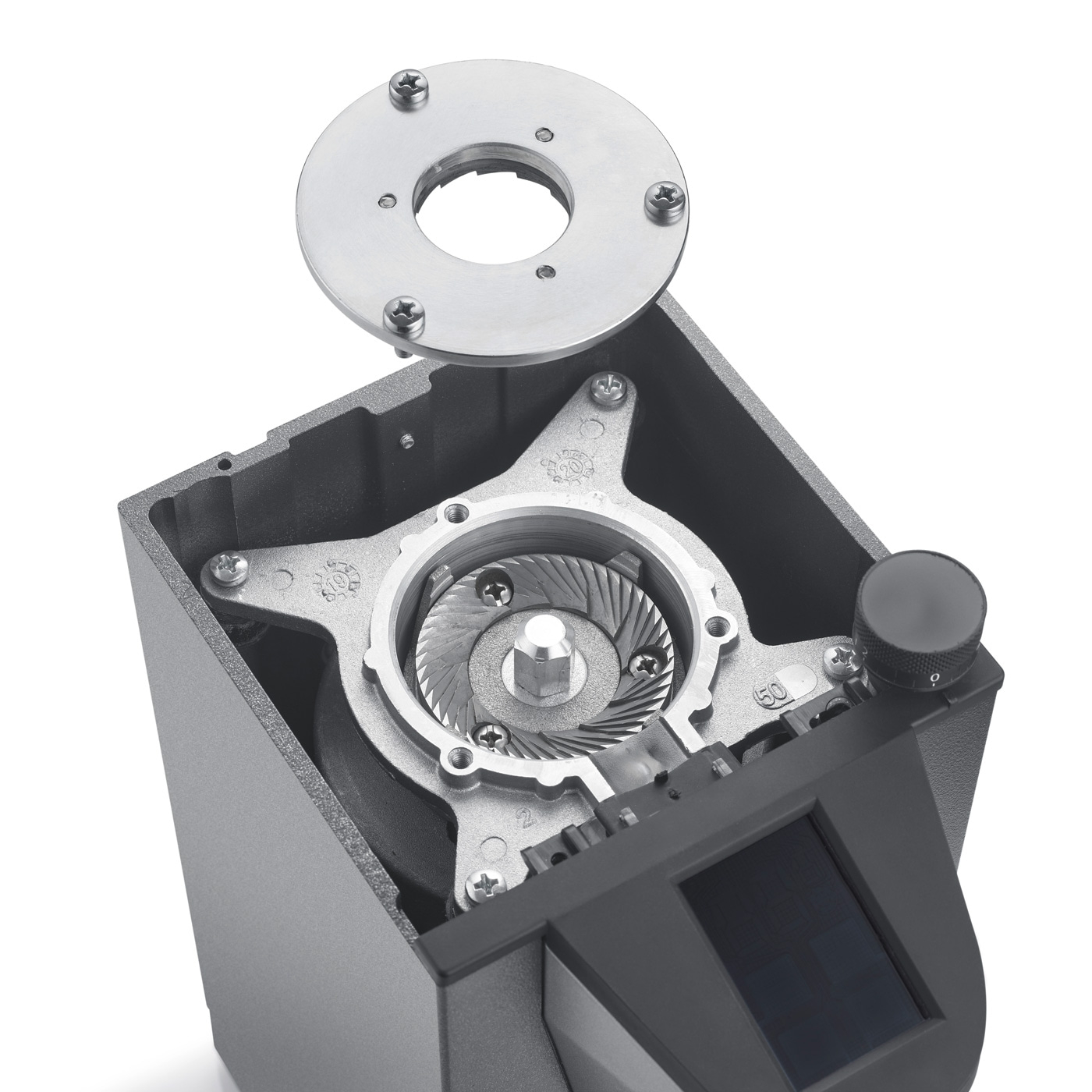 Kaffeemühle, zerlegt, Mahlwerk, Metall, Schrauben, Display, Knopf, Detailaufnahme.