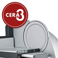 Cera 3 Logo auf einem silbernen Fleischschneider, Nahaufnahme