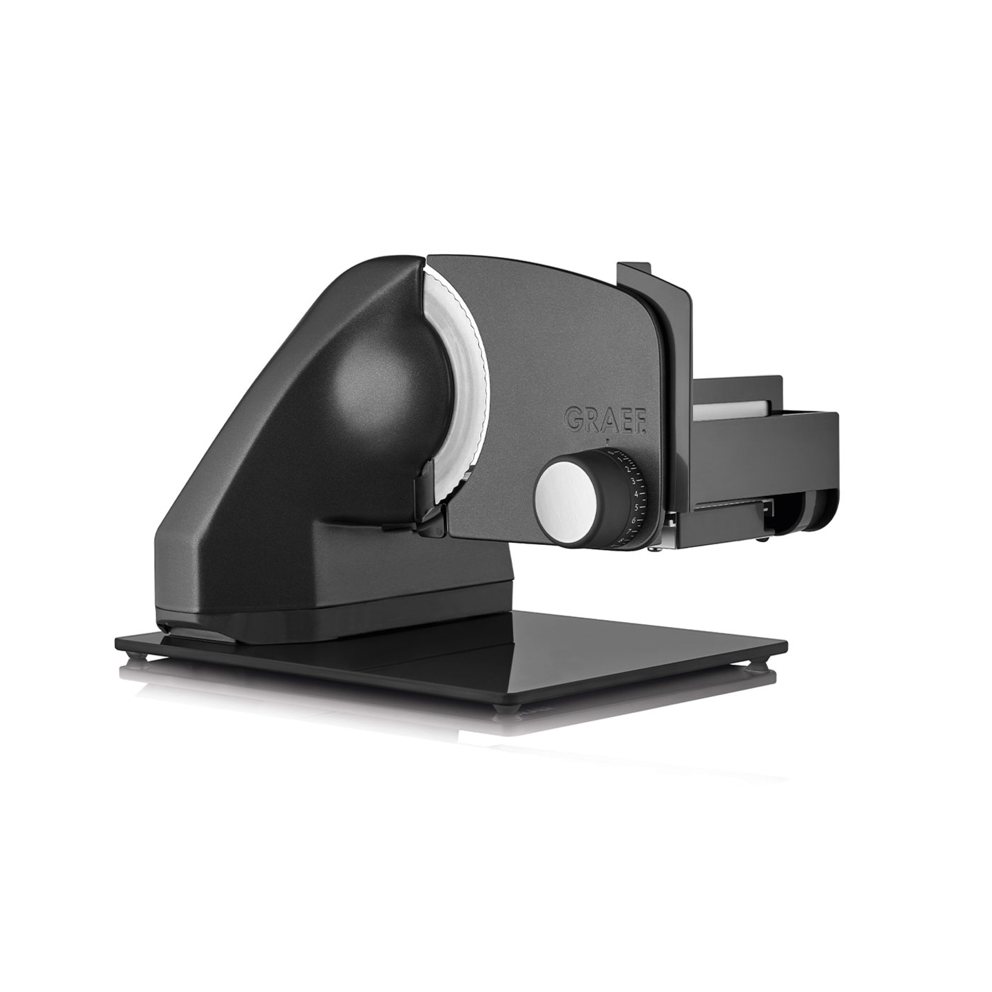 Schwarze elektrische Aufschnittmaschine mit silbernem Messer und GRAEF-Logo.