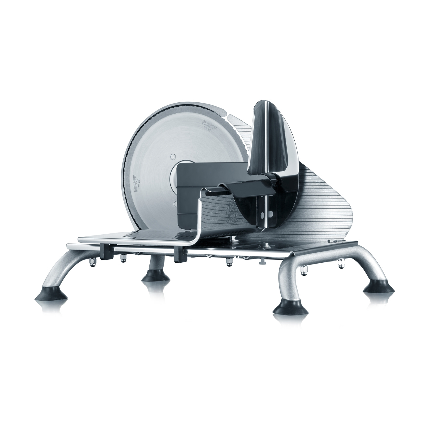 Elektrische Aufschnittmaschine, silberfarben, mit rundem Messer und schwarzem Griff.